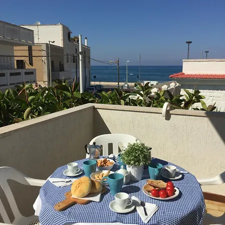 Lighthouse Villino טורה קאנה